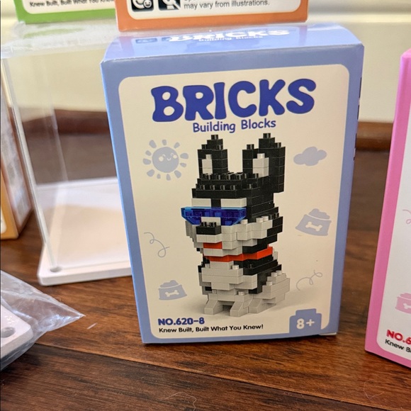 Bricks - Dog Set - Picture 3 of 6